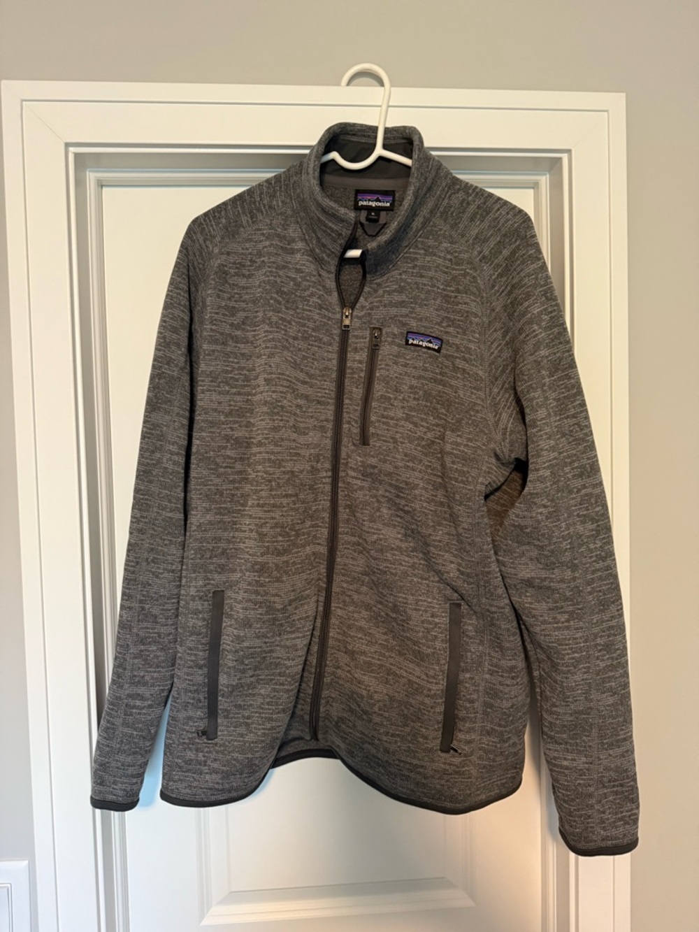 Patagonia Men’s Heather Gray Full-Zip Performance Fleece Jacket